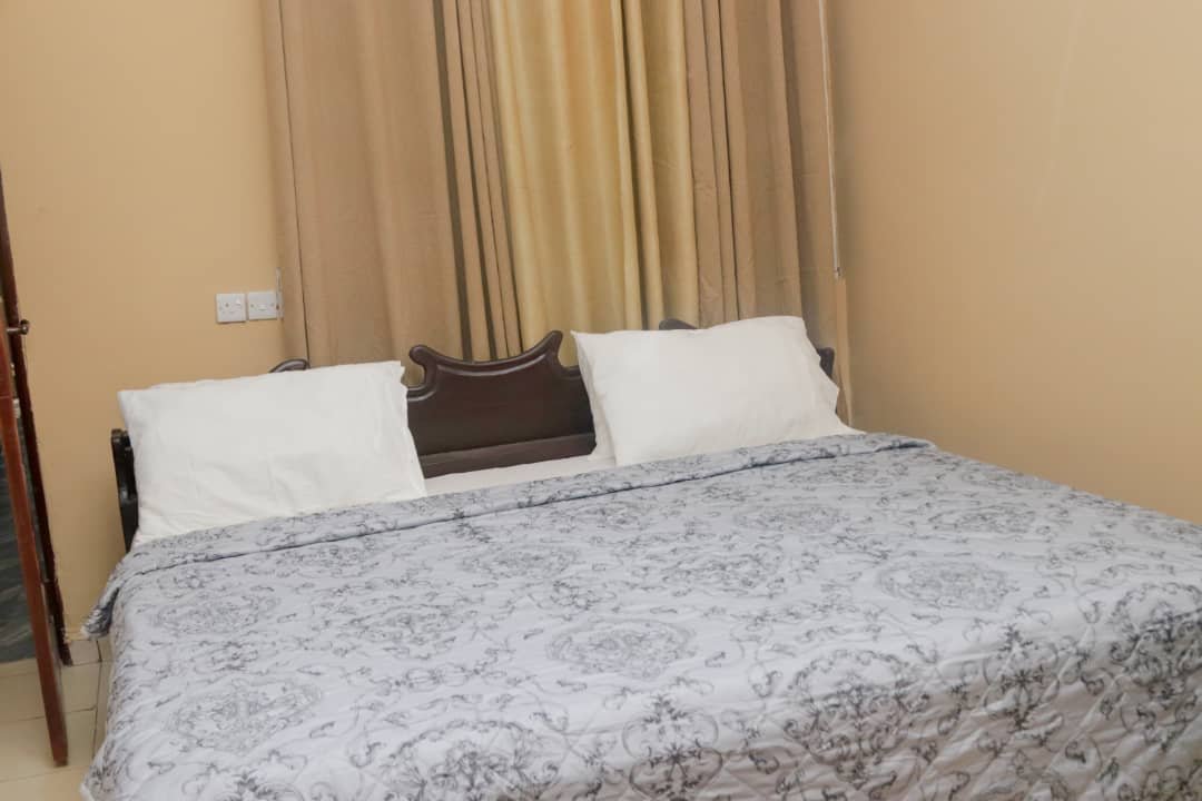 Room Image 2