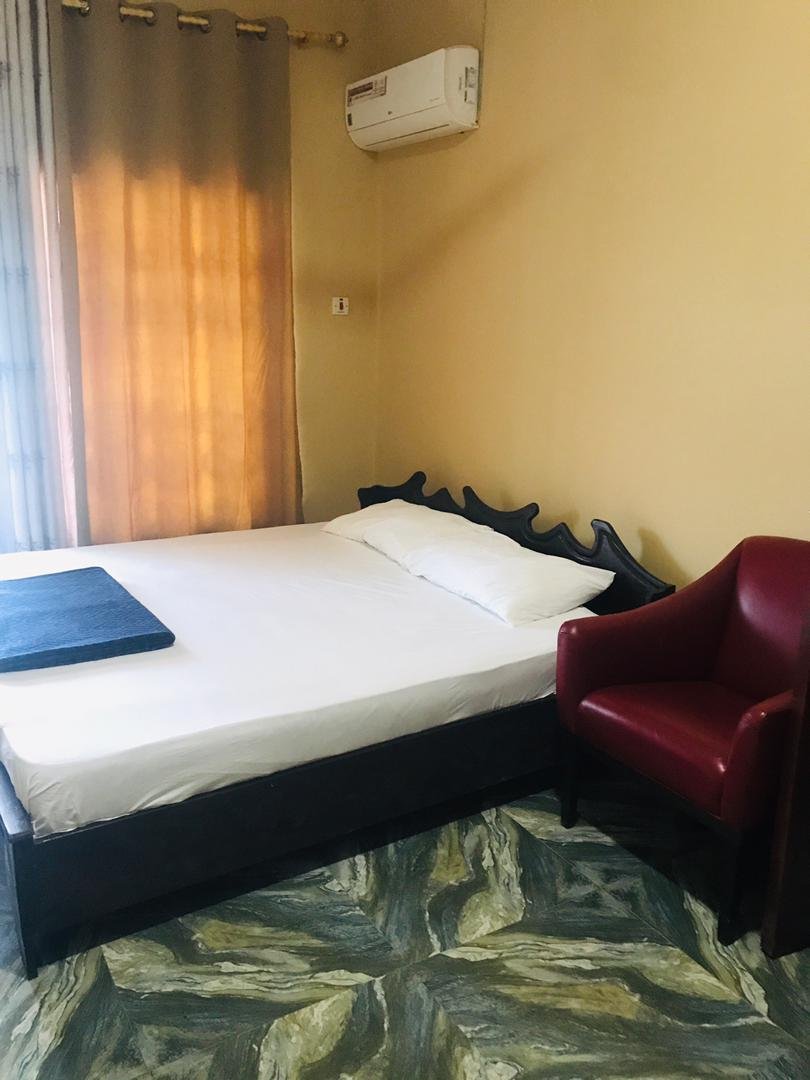 Room Image 2
