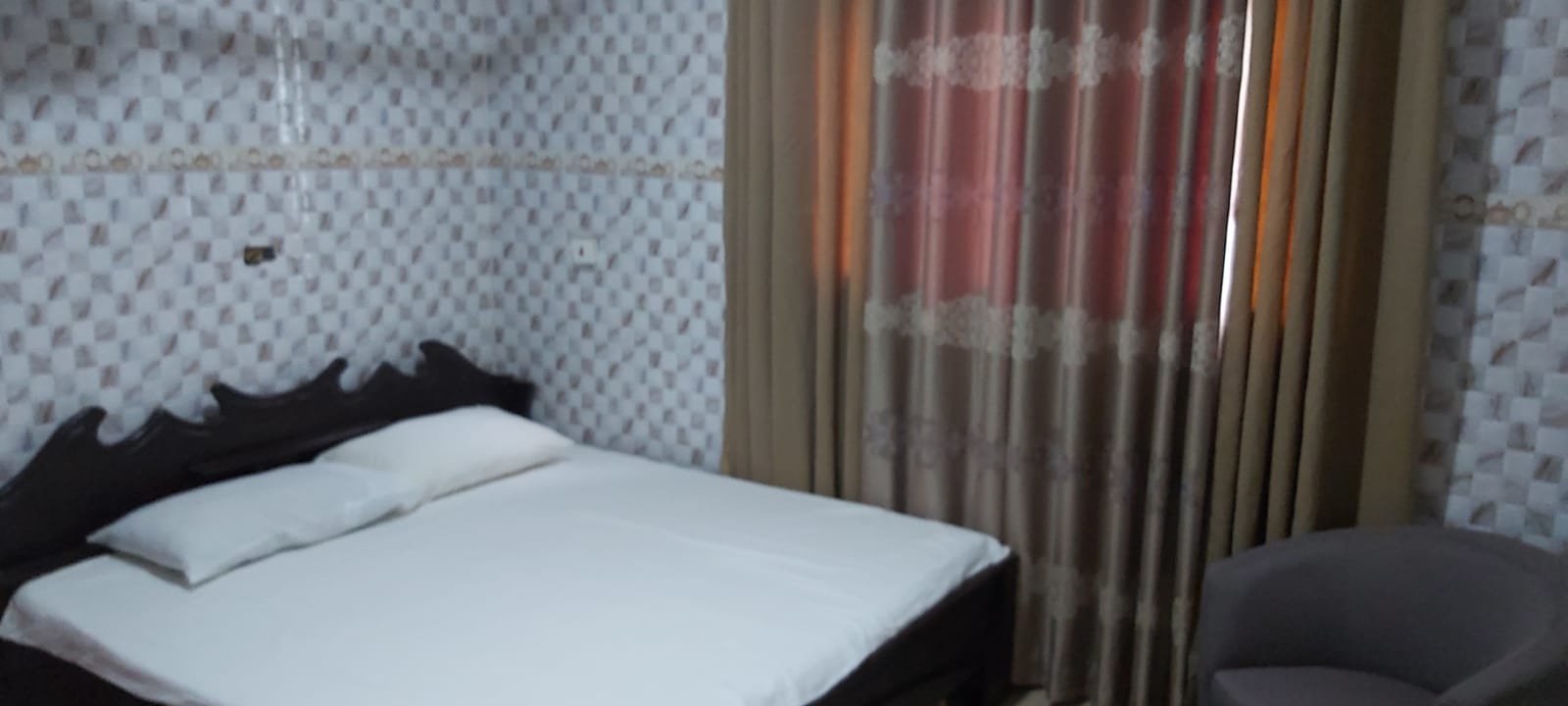 Room Image 2